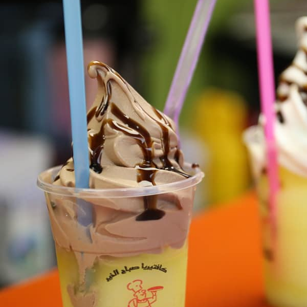 براد مع بوظة/ماكنه